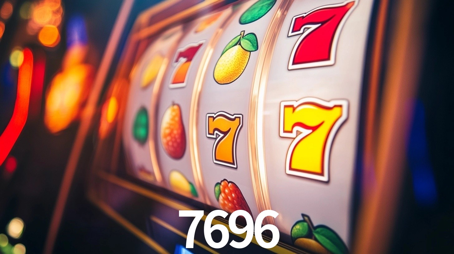 7696